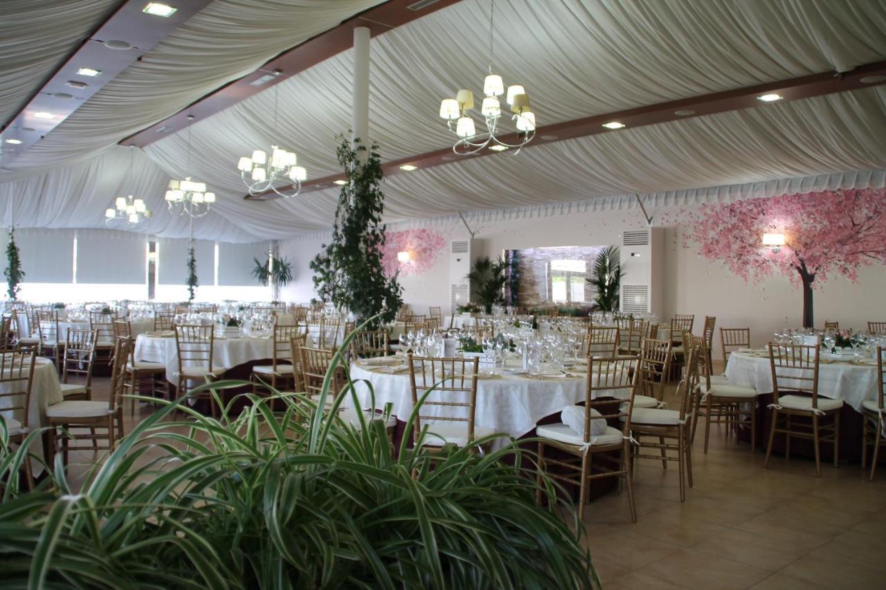 Hotel Mozarbez Salamanca Екстер'єр фото