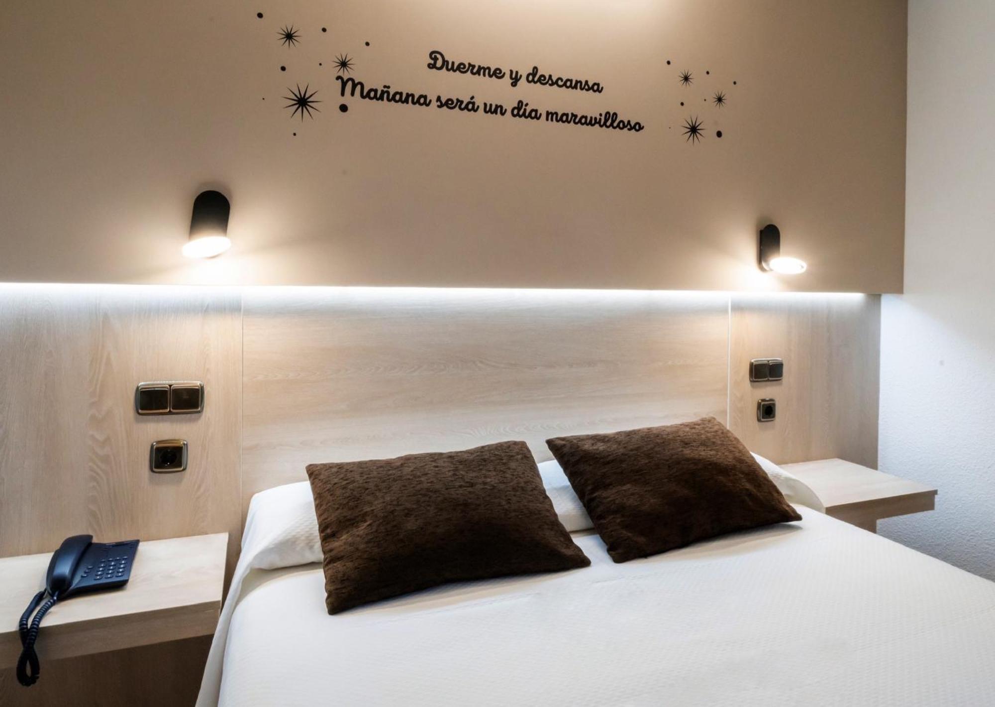 Hotel Mozarbez Salamanca Екстер'єр фото