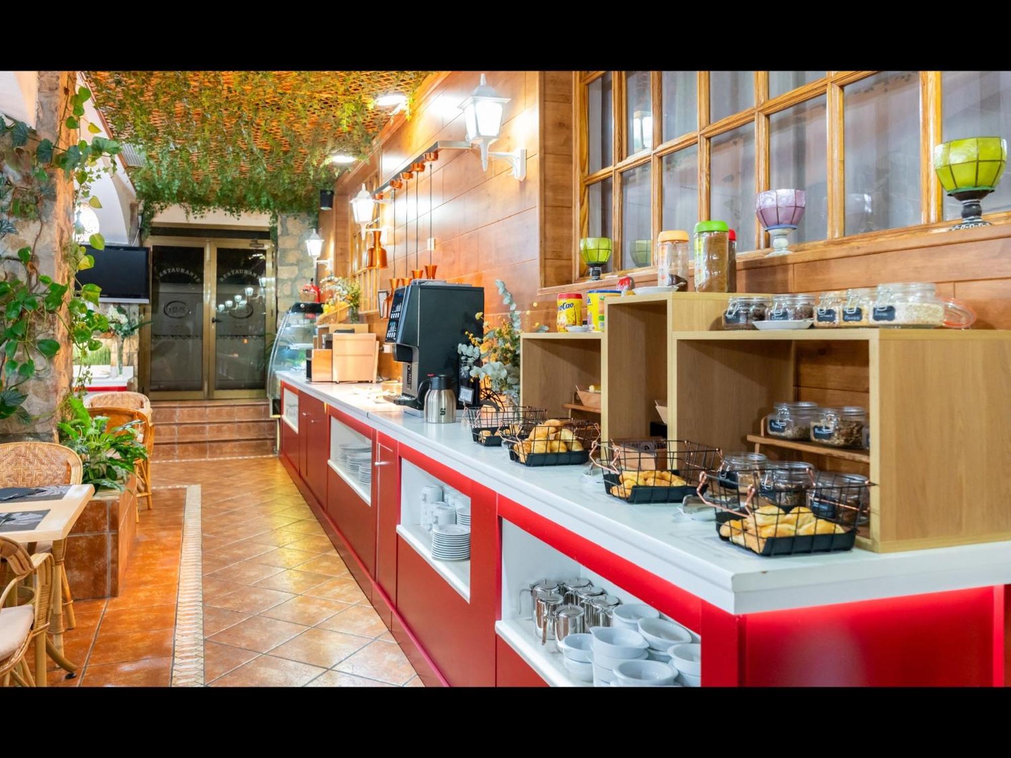 Hotel Mozarbez Salamanca Екстер'єр фото