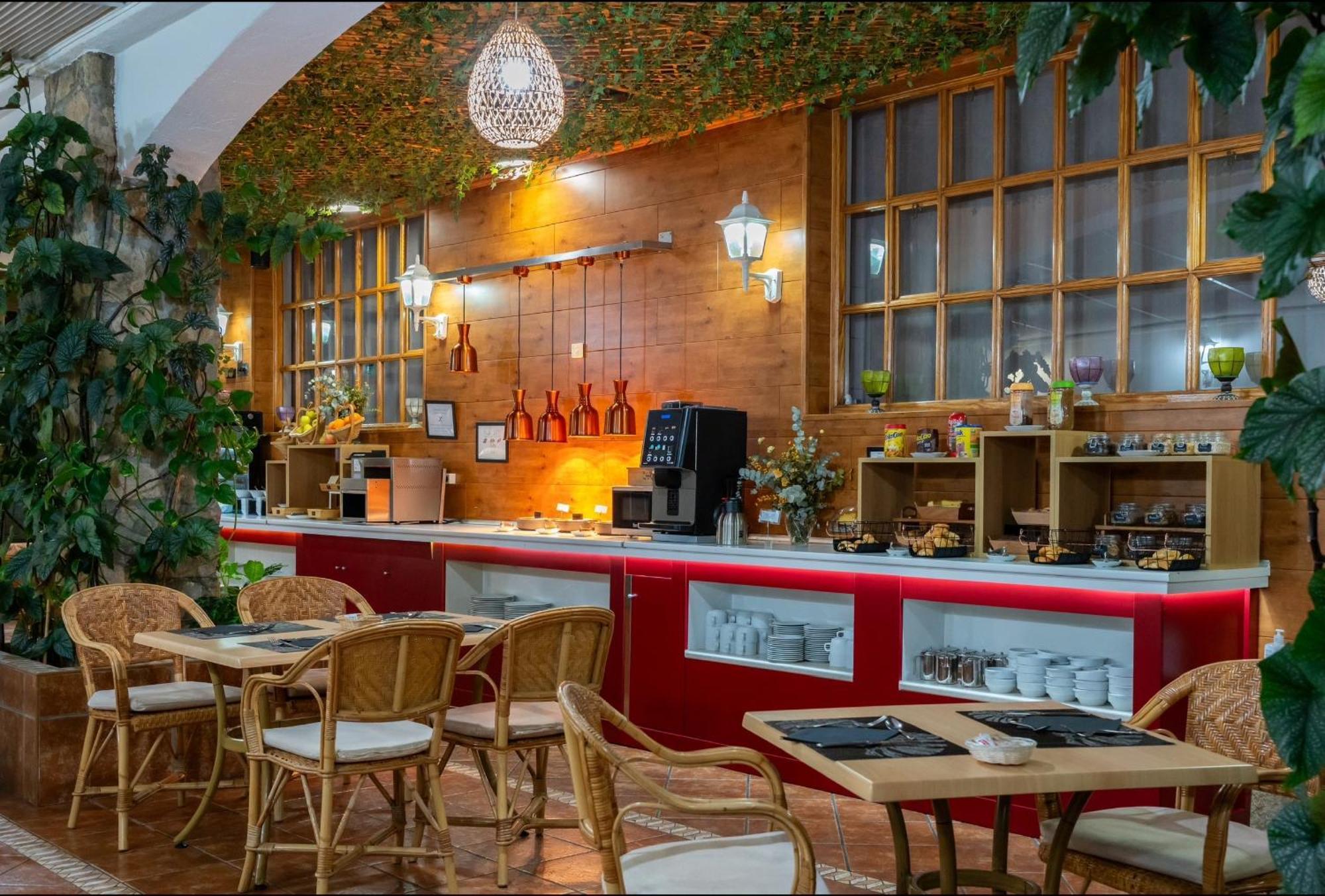 Hotel Mozarbez Salamanca Екстер'єр фото