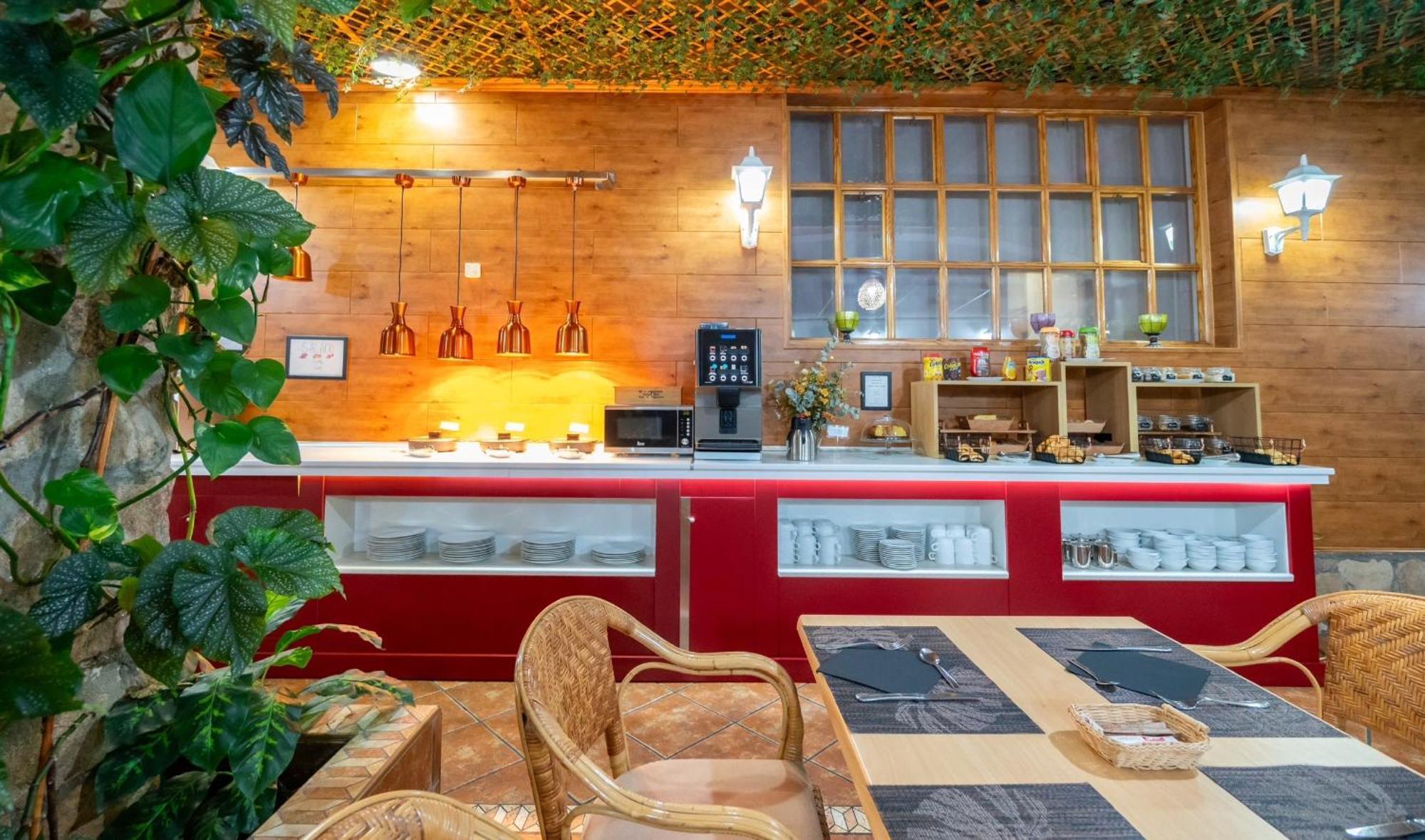 Hotel Mozarbez Salamanca Екстер'єр фото