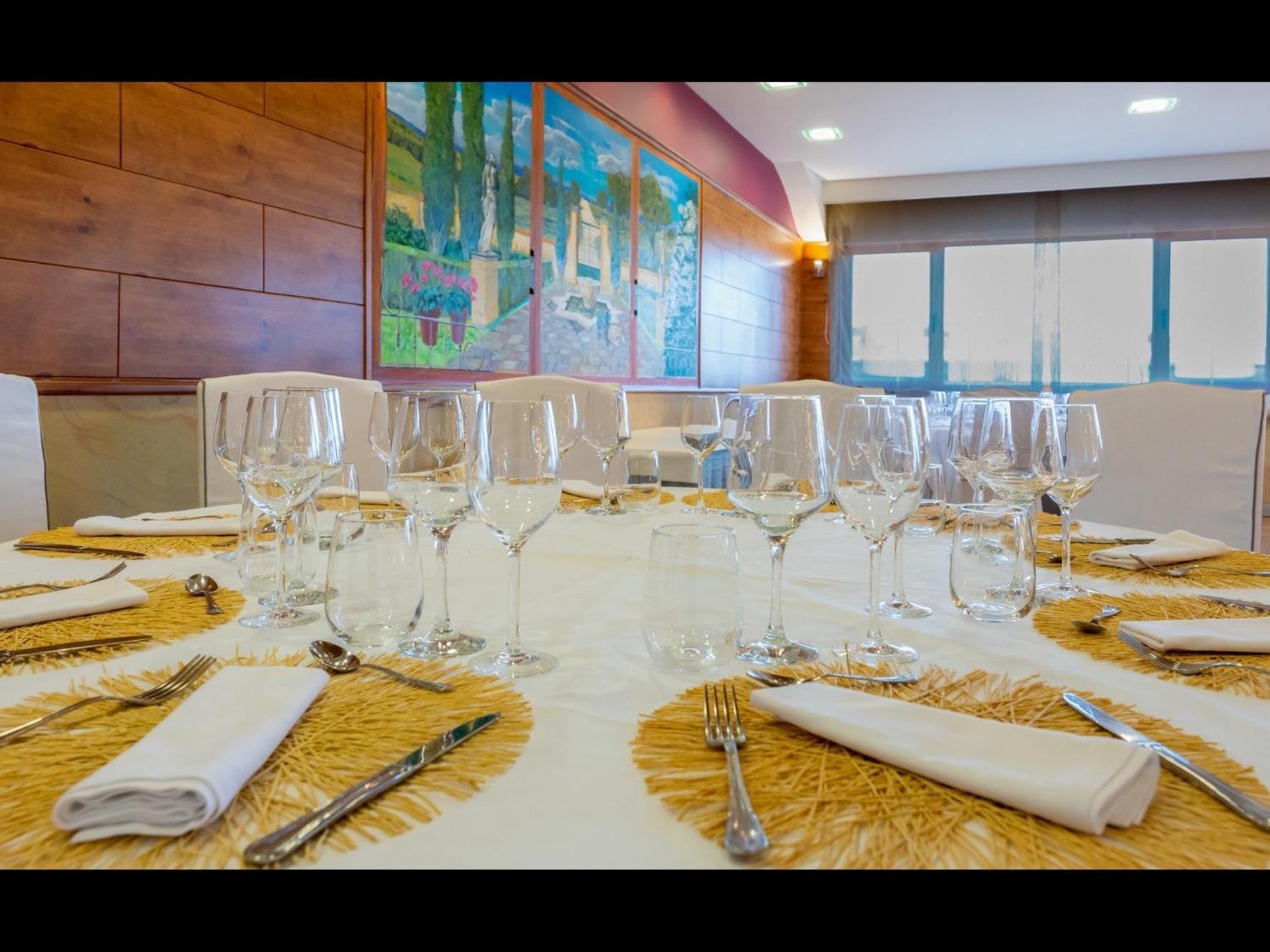 Hotel Mozarbez Salamanca Екстер'єр фото
